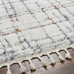 Surya Polaris Pri-2304 Rug 5'2" X 7'