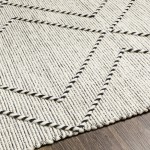 Surya Uttar Utt-2300 Black Rug 5' X 7'6"