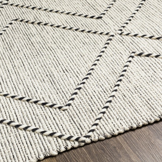 Surya Uttar Utt-2300 Black Rug 5' X 7'6"