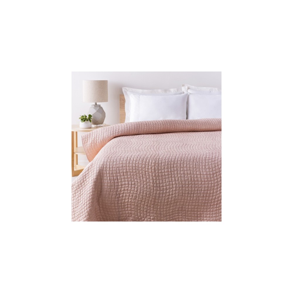 Surya Albany Dusty Pink Twin Quilt 68"W X 86"L