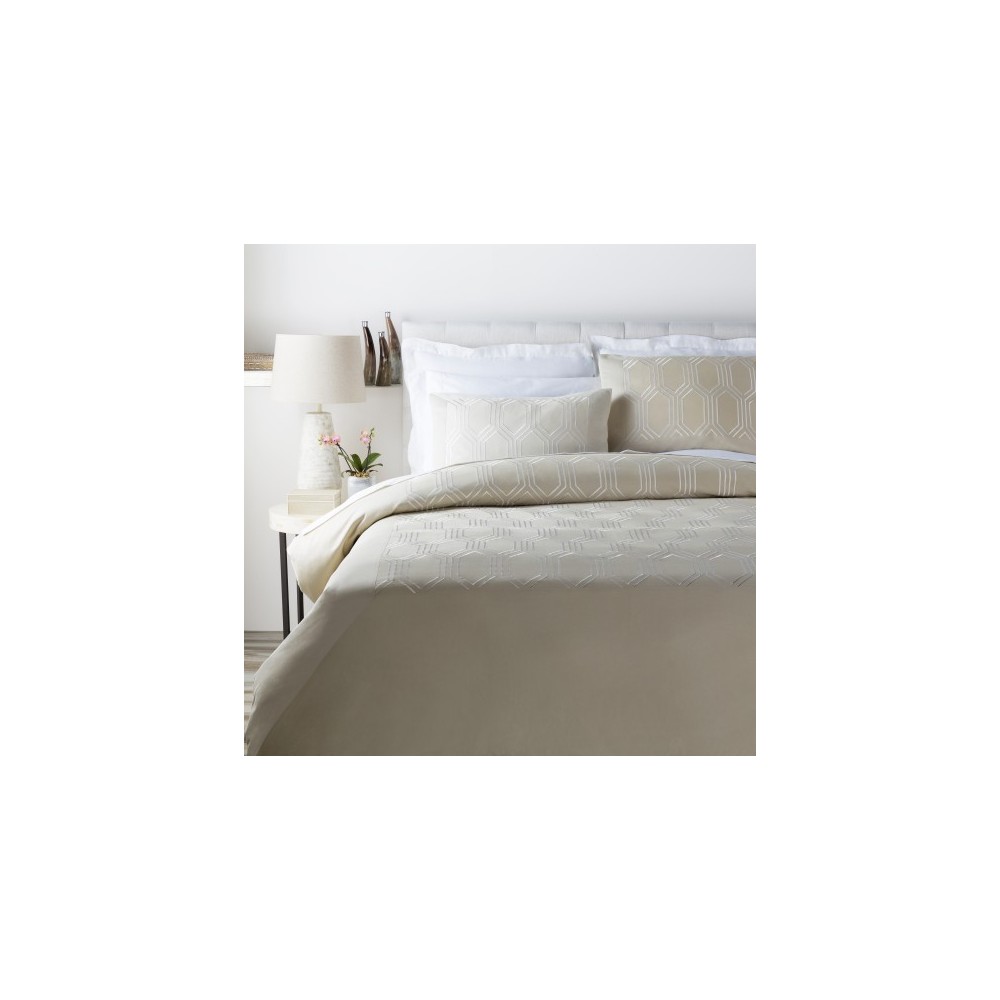 Surya Empire Taupe Twin Duvet 68"W X 86"L Surya Empire Taupe Twin Duvet 68"W X 86"L