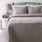 Surya Lindon Light Gray Twin Quilt 68"W X 86"L