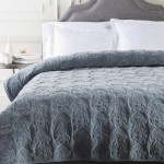 Surya Vienna Gray Twin Quilt 68"W X 86"L