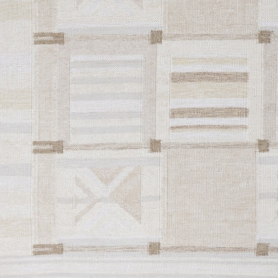 Surya Scandi Scd-2302 Tan Rug 2' X 3'