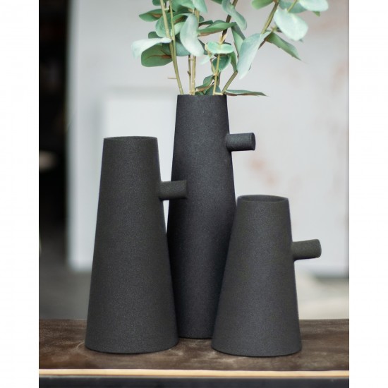 Aflynta Set Of 3 Vases