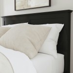 Oak Park Queen Bed, Nightstand and Dresser in Black by homestyles