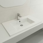 Ravenna Wall-Mounted Sink Fireclay 32.25 in. 1-Hole with Overflow in White