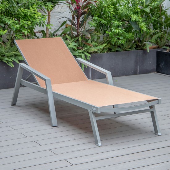 LeisureMod Marlin Grey Aluminum Outdoor Lounge Chair and Fire Pit, Light Brown