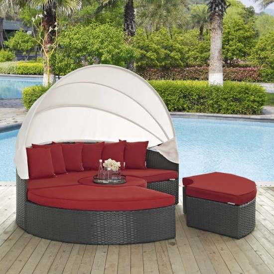 Sojourn Outdoor Patio Sunbrella® Daybed