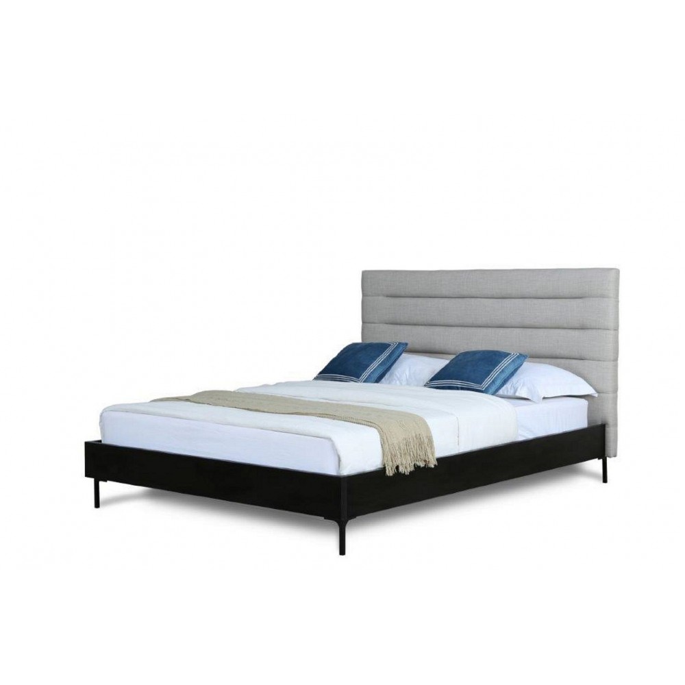 Schwamm Full-Size Bed in Light Grey