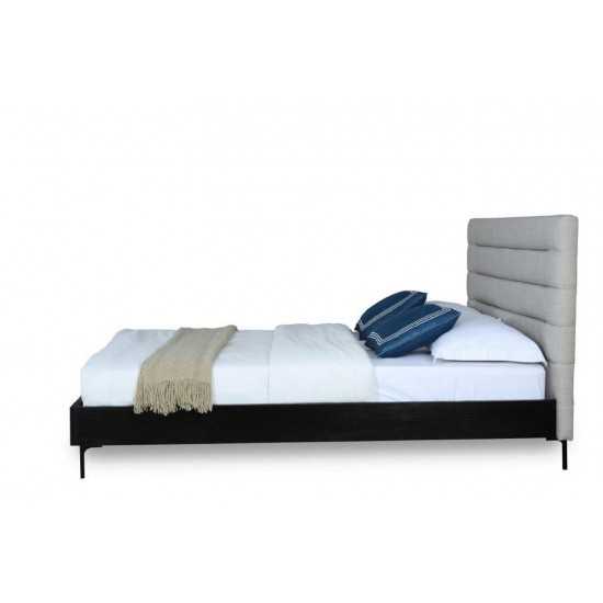 Schwamm Full-Size Bed in Light Grey