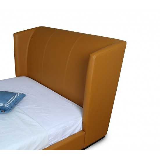 Lenyx Queen-Size Bed in Saddle