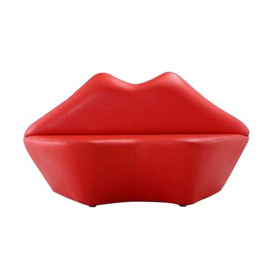 Kiss Loveseat in Red