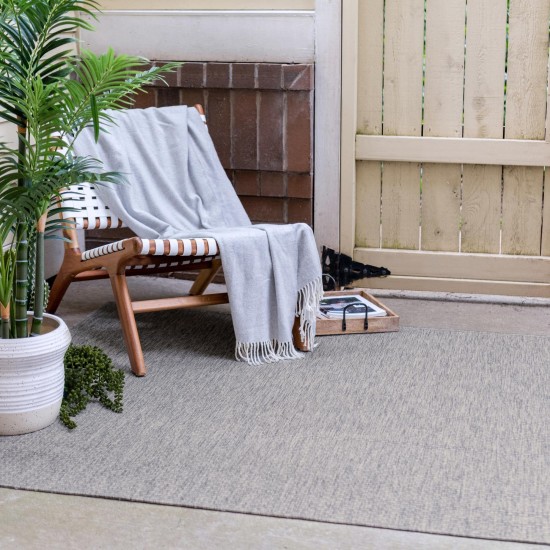 Rug Unique Loom Outdoor Solid Light Gray Square 5' 0 x 5' 0