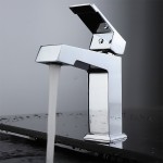 Labaro Brass Single Hole Bathroom Faucet - Chrome