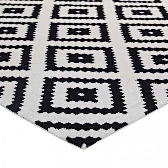 Alika Abstract Diamond Trellis 8x10 Area Rug