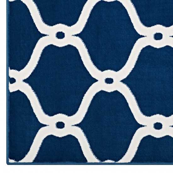 Beltara Chain Link Transitional Trellis 8x10 Area Rug