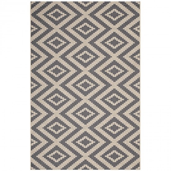 Jagged Geometric Diamond Trellis 4x6 Indoor and Outdoor Area Rug