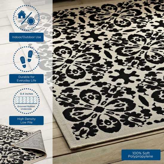Ariana Vintage Floral Trellis 4x6 Indoor and Outdoor Area Rug