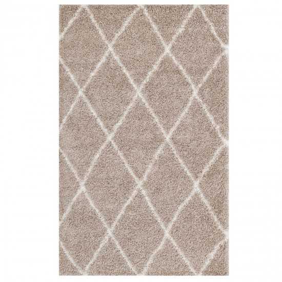 Toryn Diamond Lattice 5x8 Shag Area Rug