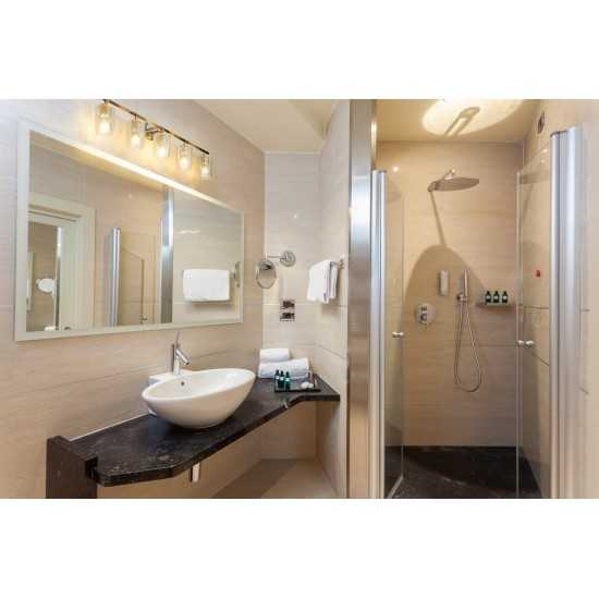 Z-Lite 5 Light Vanity