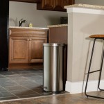 Stainless Steel Fingerprint Resistant Soft Close, Step Trash Can - 30L (7.9 Gallons)