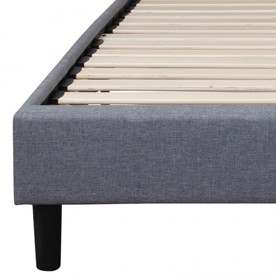Brighton Full Size Tufted Upholstered Platform Bed in Light Gray Fabric