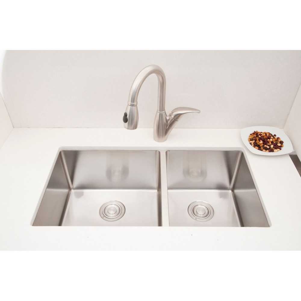 33-in. W CSA Approved Stainless Steel Kitchen Sink With Stainless Steel Finish And 18 Gauge