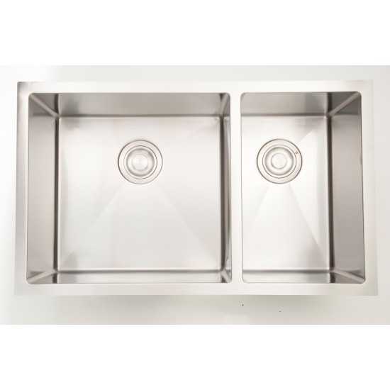 33-in. W CSA Approved Stainless Steel Kitchen Sink With Stainless Steel Finish And 18 Gauge