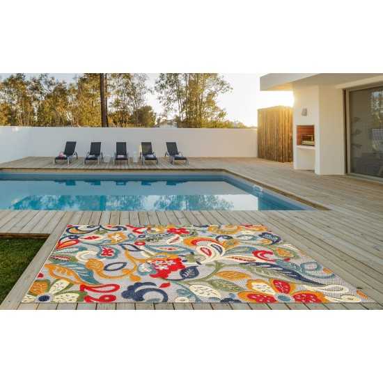 Calla Ivory/Multi Leila 2'2" x 4' Rug