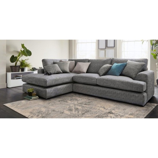 Merino Ivory/Grey Vintage 7'10" x 9'10" Rug