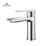 Bath Faucet Single Handle Lavatory Faucet - Chrome