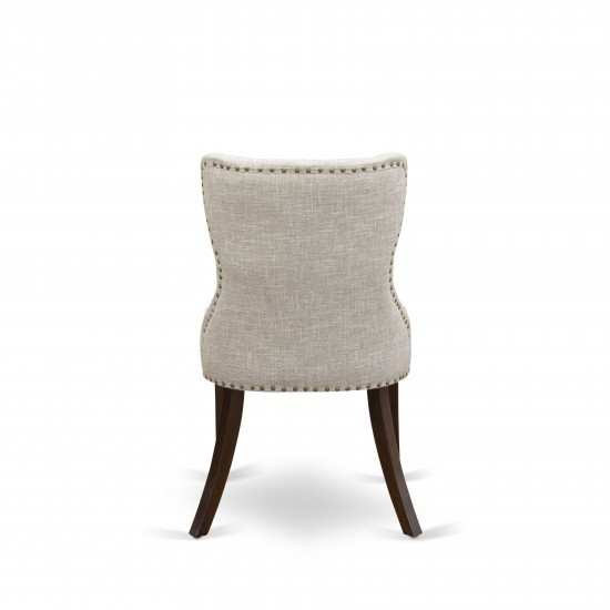 A Dining Set Of 4 Wonderful Chairs Using Doeskin Color, An Attractive Table, Mahogany Finish